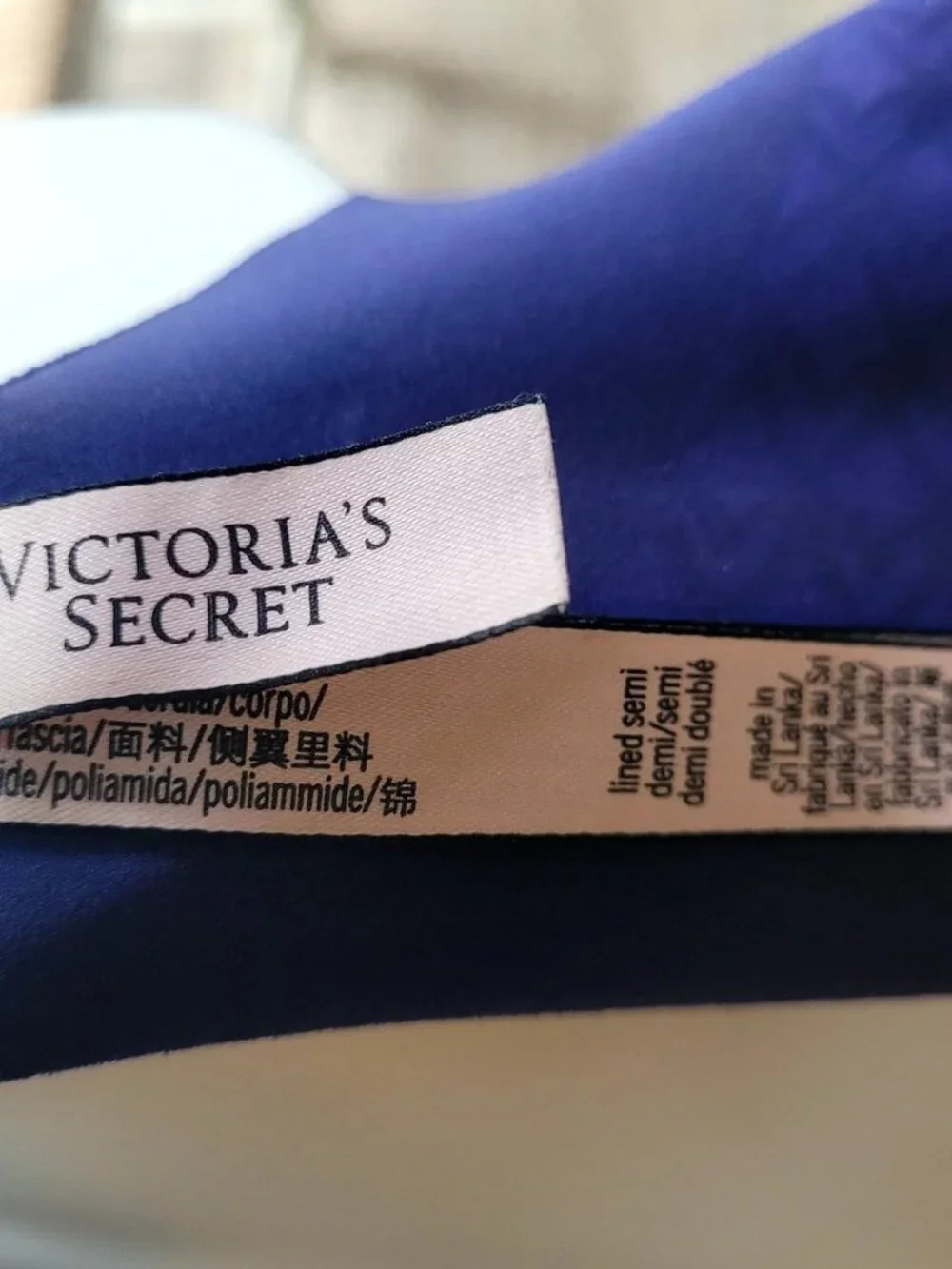 Victoria's Secret Blue Nylon Spandex Bra 34D with Heart Charm